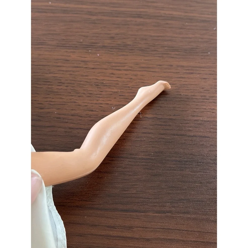 Vintage Mattel Barbie Doll 1966 TNT‎ Body University Blue White Outfit
